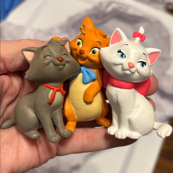 Disney 2025 Aristocats - Picture 4 of 8